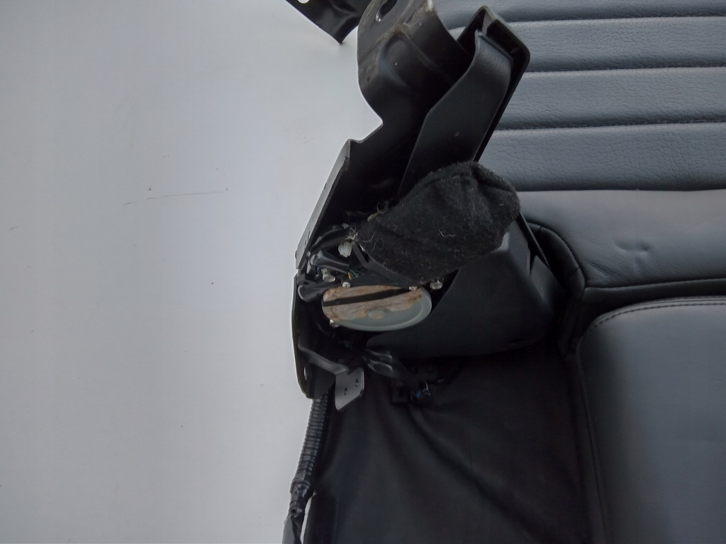 фото №7, Спинка правое сиденье подлокотник infiniti ex30d ex35 ex37 qx50