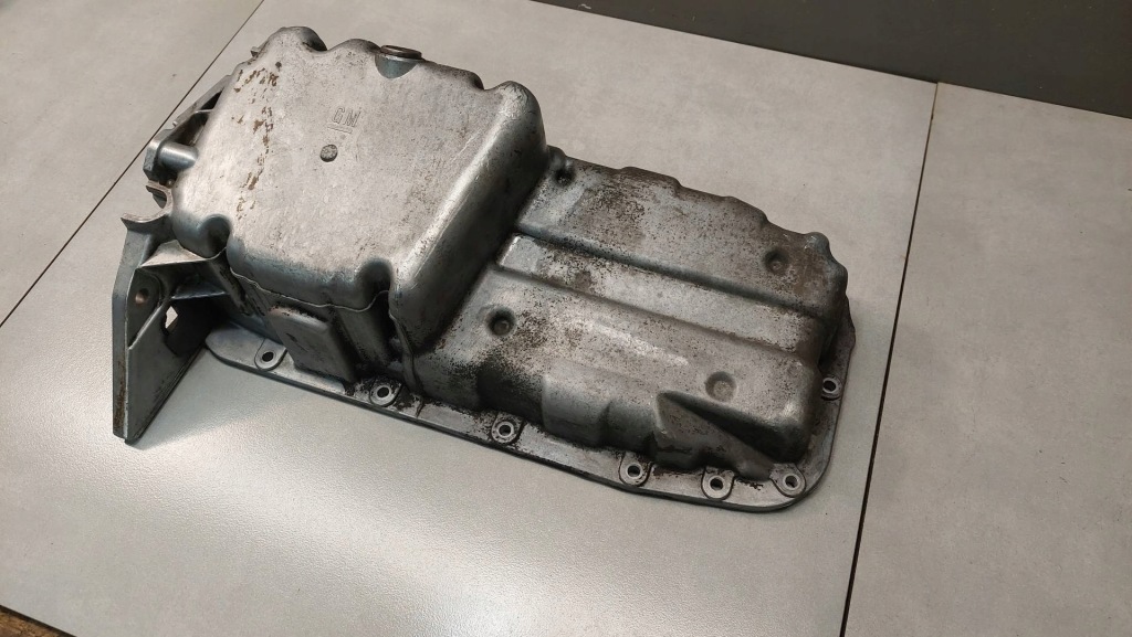 Поддон масляная opel astra 2 g 1.4 16v r90400211 в Украине