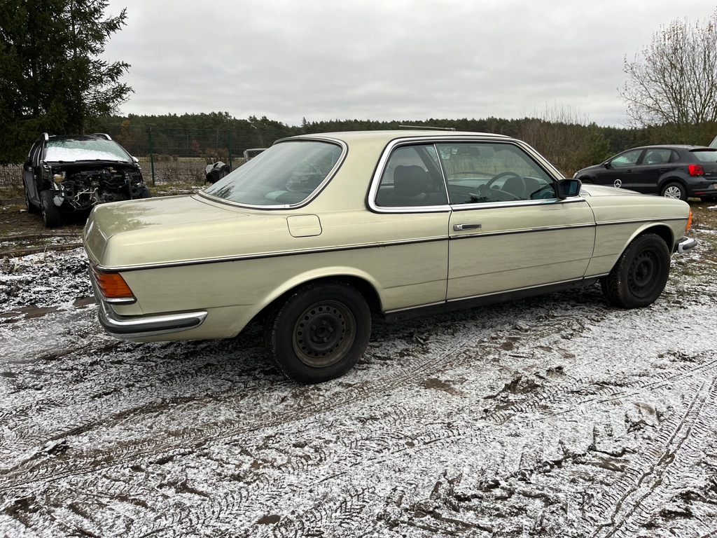 фото №14, Mercedes 123 coupe 1983 люк електричний idealny