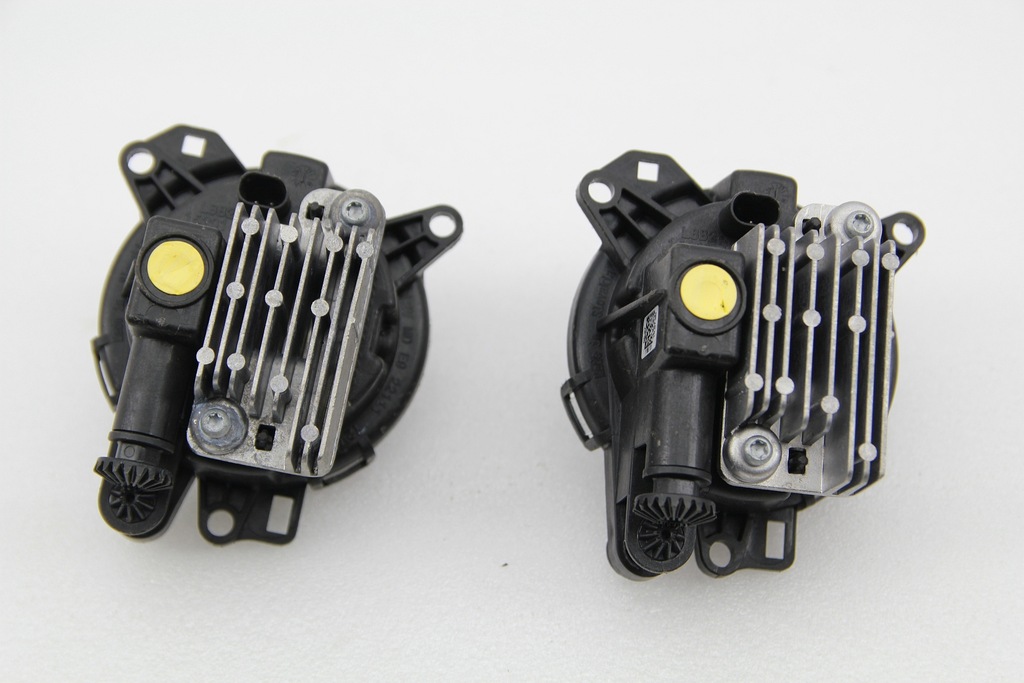 фото №4, Протитуманна фара led drl land rover defender ii l663 20- оригінальний номер