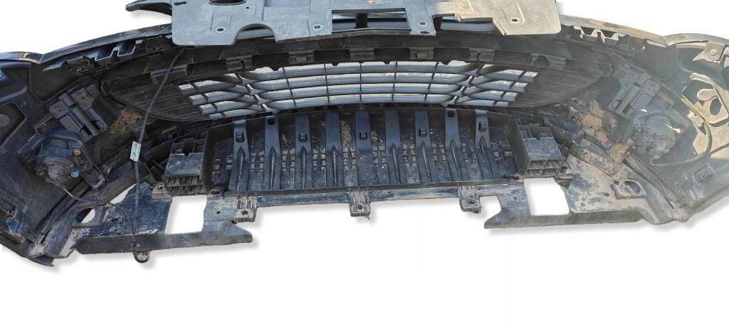 Бампер передний перед renault megane iii nv676 620220037r с Разборки