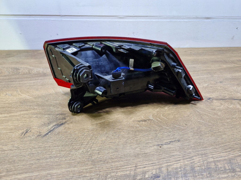 фото №7, Vw golf viii 8 5h hb лампа задняя задняя левая 5h0945095b