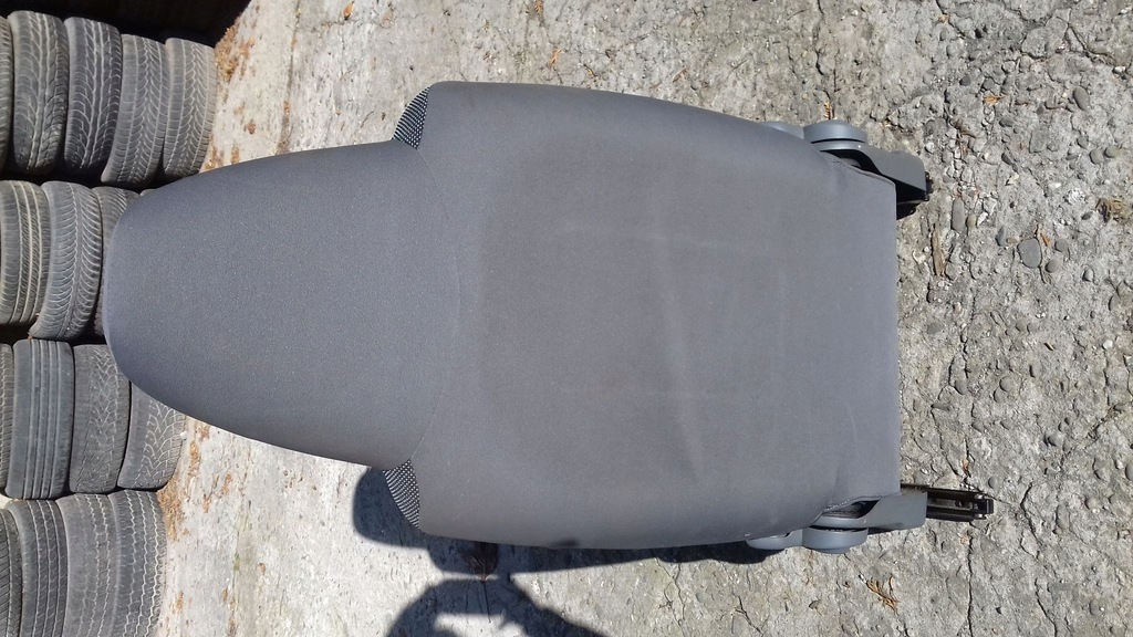 фото №7, Сиденье левый перед передний peugeot 107 3d 05-