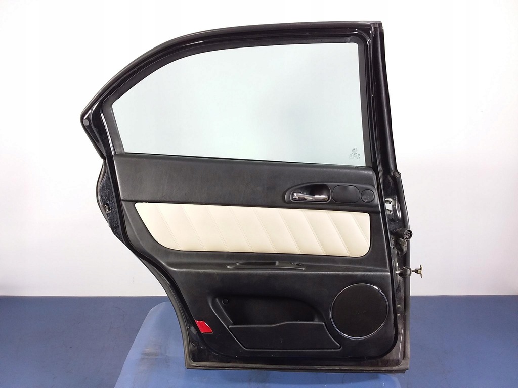 фото №6, Alfa romeo 166 дверь задние левая 601