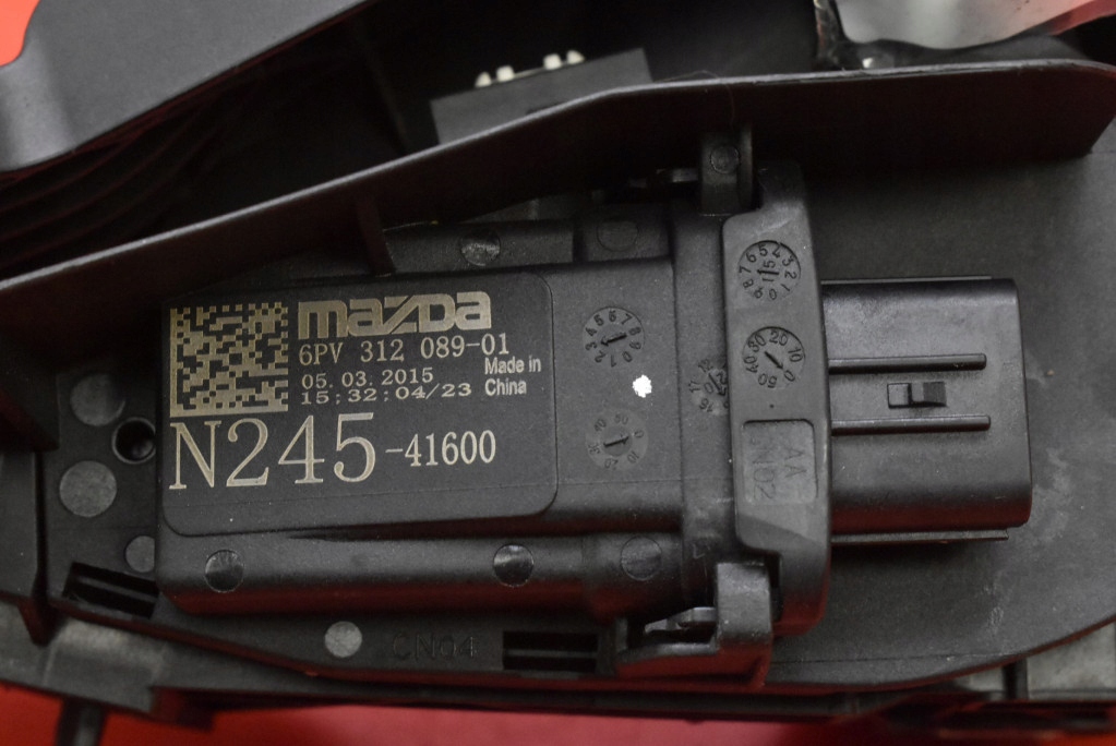 фото №6, Потенциометр педаль газа eu n245-41600 mazda mx5 mx-5 iv 2.0 skyactiv 160 km