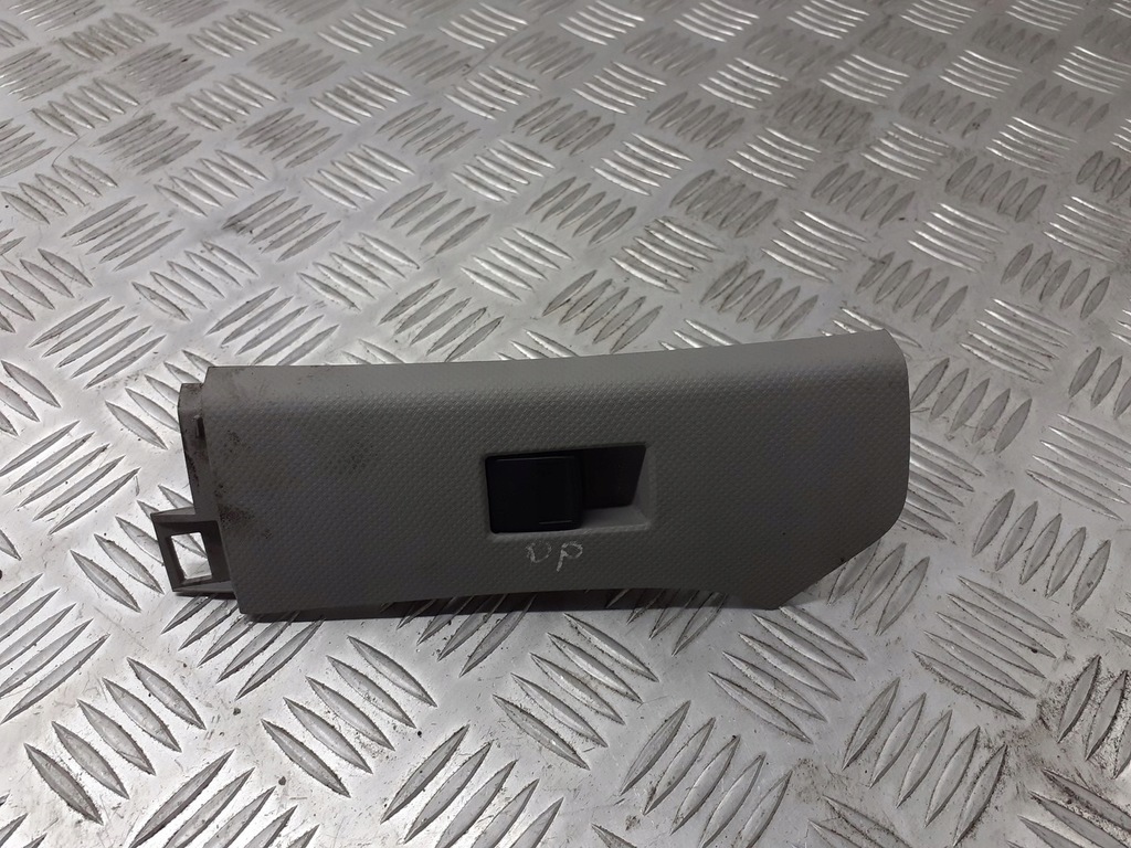 фото №1, Панель скло правий перед toyota yaris ii