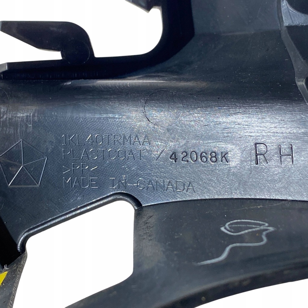 фото №8, Dodge charger 2017 права сторона молдинг поріг задня