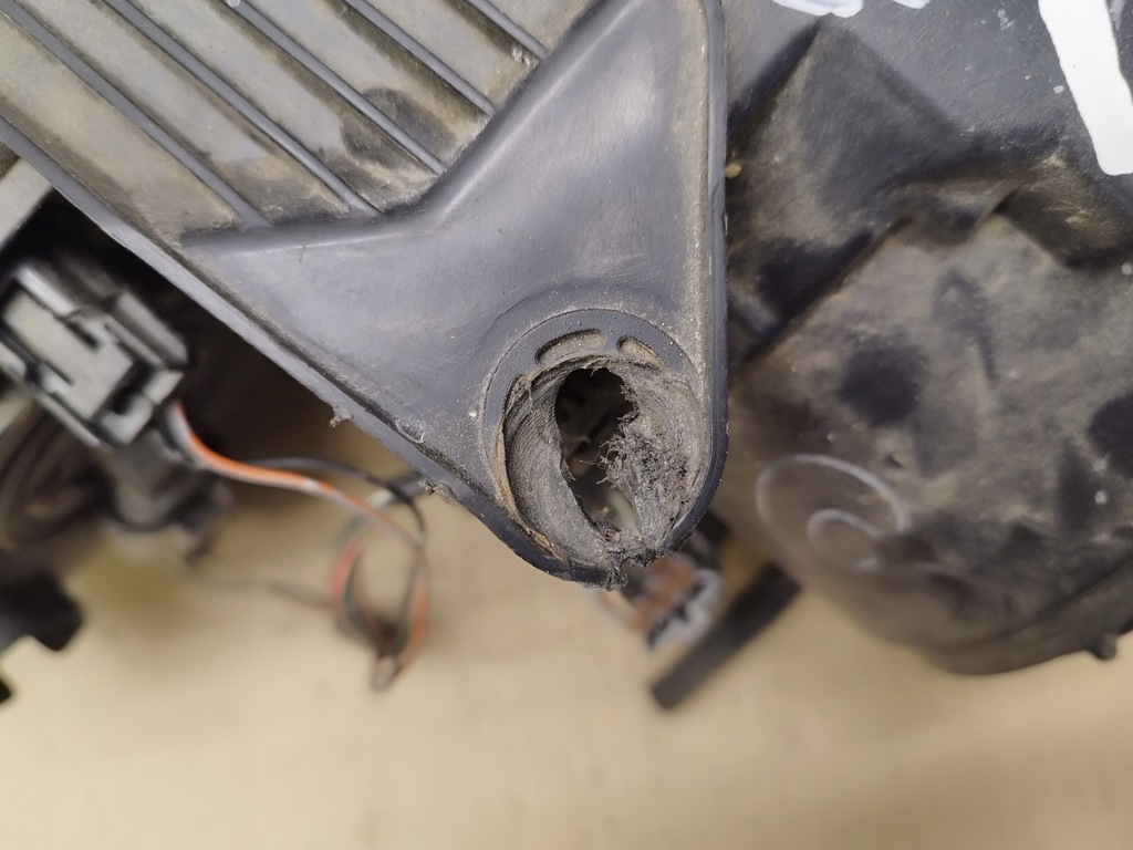 фото №12, Лампа права правий перед mazda iii 3 bk 2003-2006 ксенон ксенон kompetny