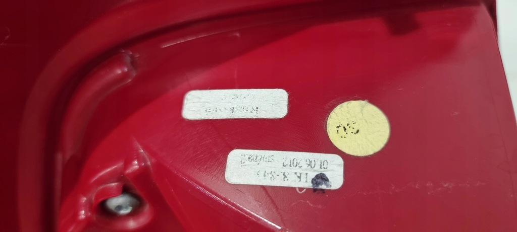 фото №11, Лампа правий задня задня peugeot 208 i 12-15