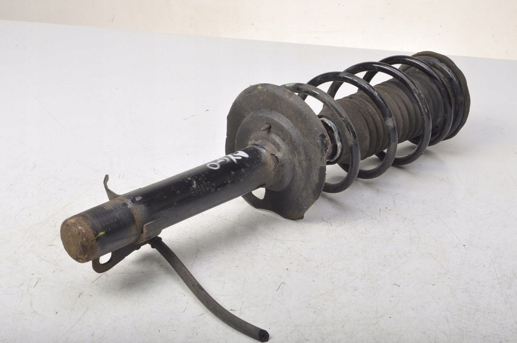 фото №1, Toyota aygo ii амортизатор перед лівий 48520-0h070