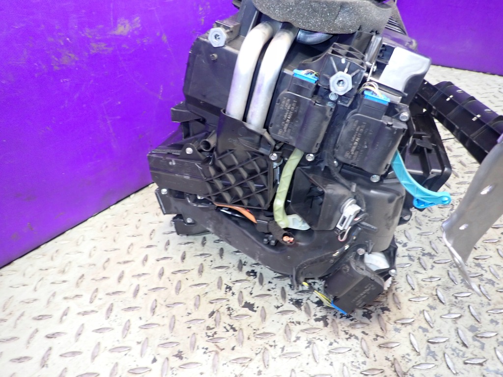 фото №8, Skoda octavia ii отопитель 1z1820003dg eu kpl