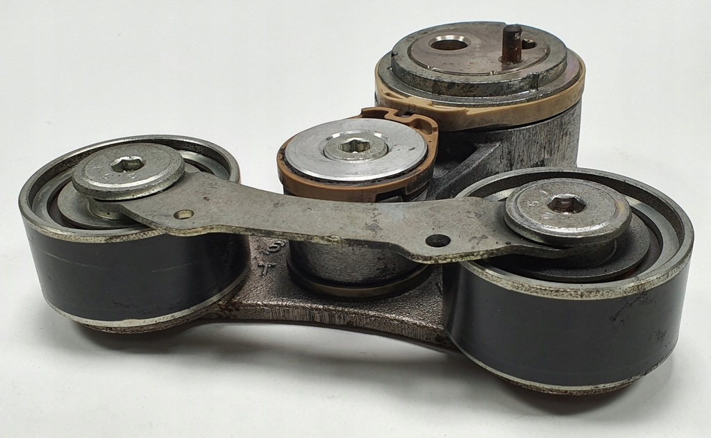 фото №3, Ролик ролики натяжитель volvo v60 i 2.4 d