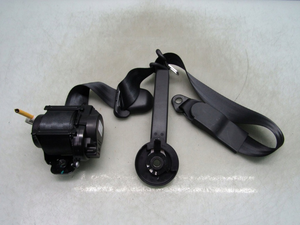 фото №1, I20 ii 17r pas натяжитель левый перед передний безопасности 88810-c8010 3d