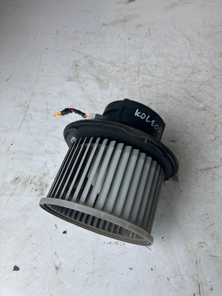 фото №1, Воздуходувка отопителя обдув koleos i