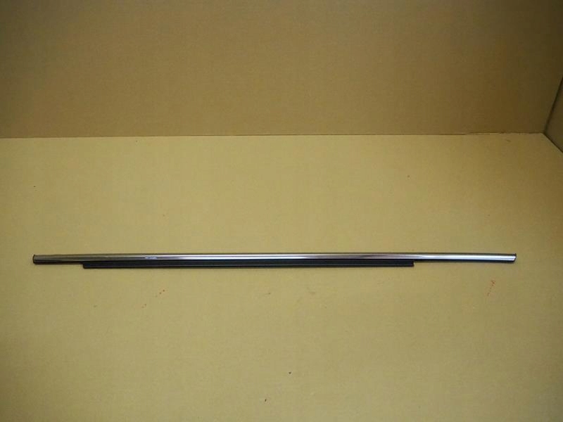 фото №1, Молдинг уплотнитель parapet правый задняя mazda cx5 ii