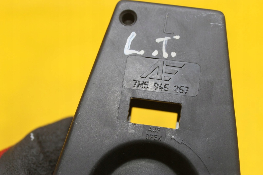 фото №7, Вкладиш лампи лівий задня ford galaxy i fl 7m5945257