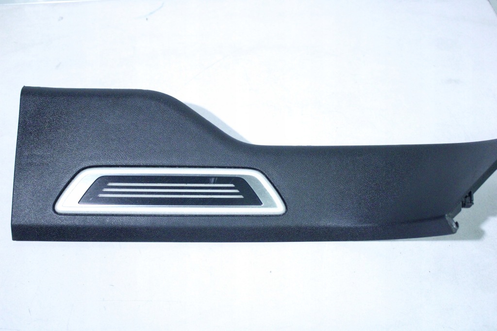 Vw volkswagen touareg 3 накладка  накладка порога  правая r line led 760853846b Доставка