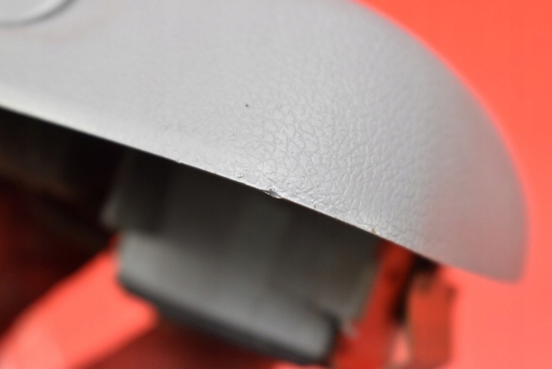 фото №11, Лампа освещение салона перед nissan terrano 1 i 85-95