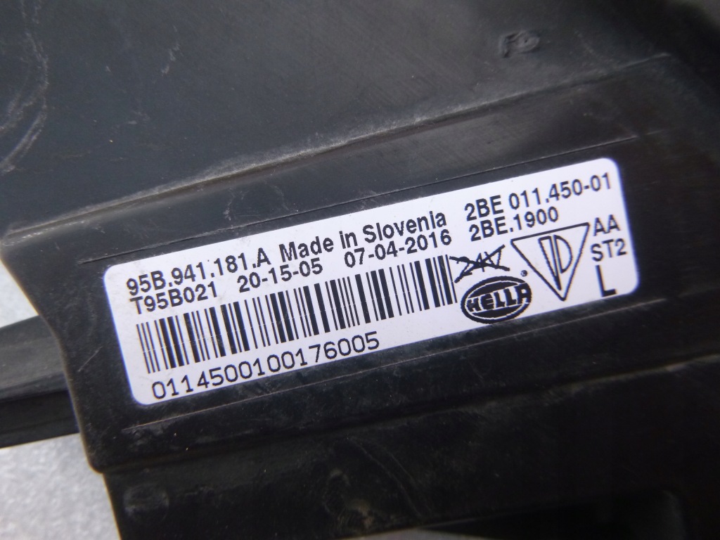 Porsche macan 95b противотуманная фара led левый drl 95b941181a в Украине