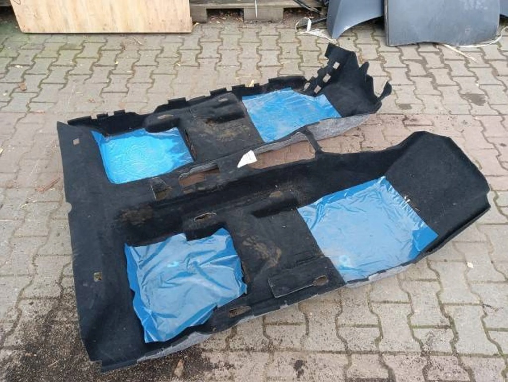 фото №1, Обшивка коврик пол vw golf vii kombi