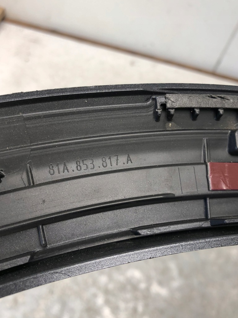 фото №8, Молдинг крыла левый задняя audi q2 81a853817a