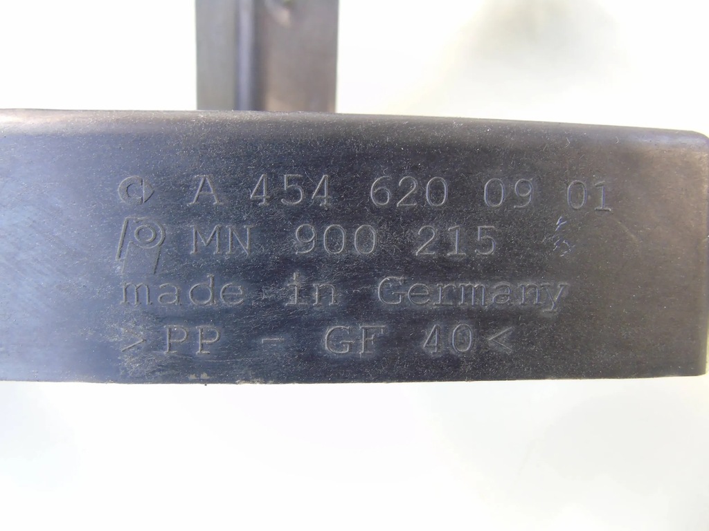 фото №6, Напрямна лампи лівий перед панель фари smart forfour i 454 a4546200901