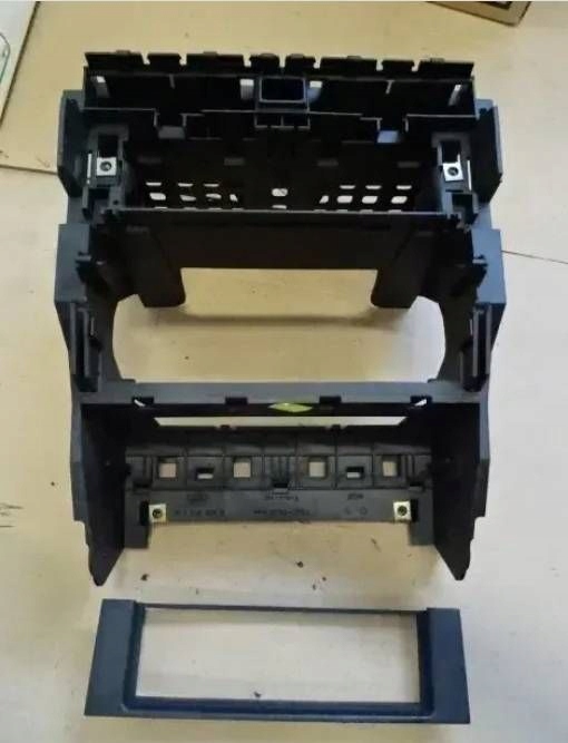 фото №1, Рамка радіо panela audi a4 b6 1 din 8e0858005b nr72