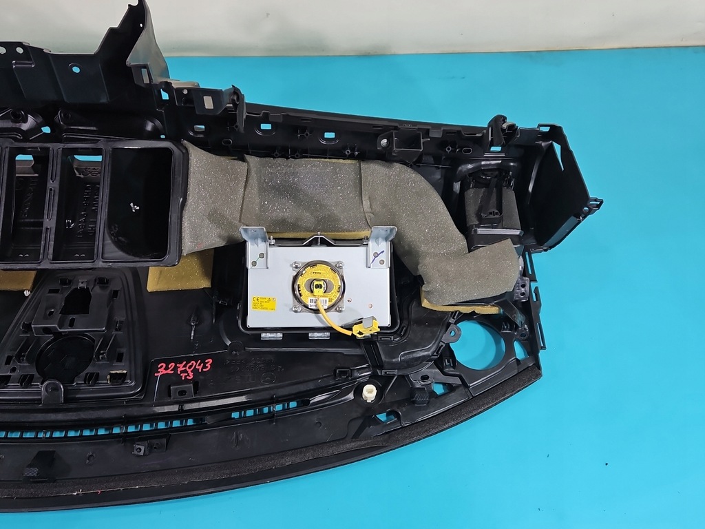 фото №9, Приборная панель приборная консоль приборная панель mazda 6 iii gj eu ori