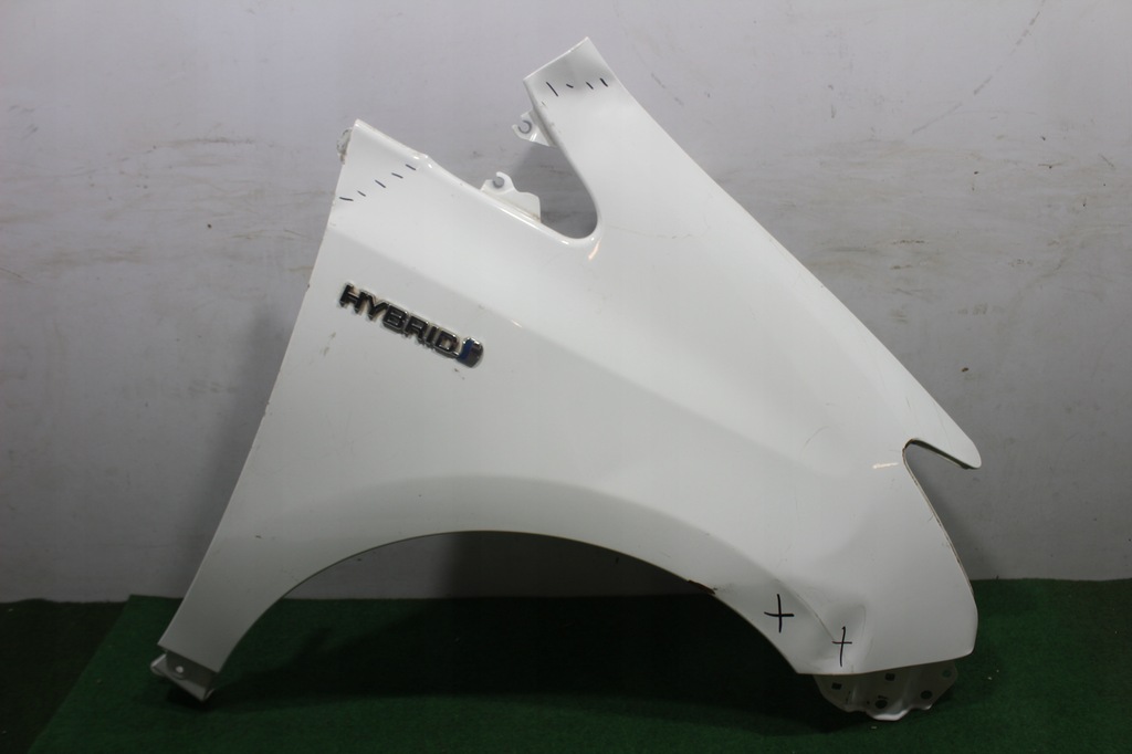 фото №1, Крыло правый перед toyota prius plus oem