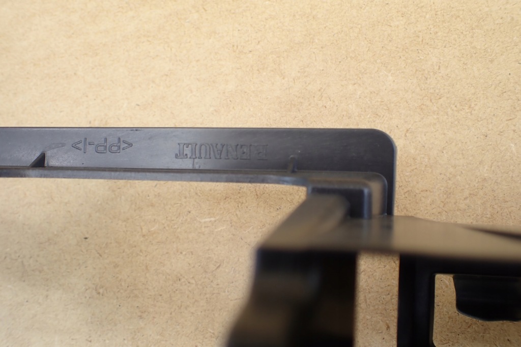 Renault megane 3 13-16 підсилювач бампера задні абсорбер 620906929r Київ