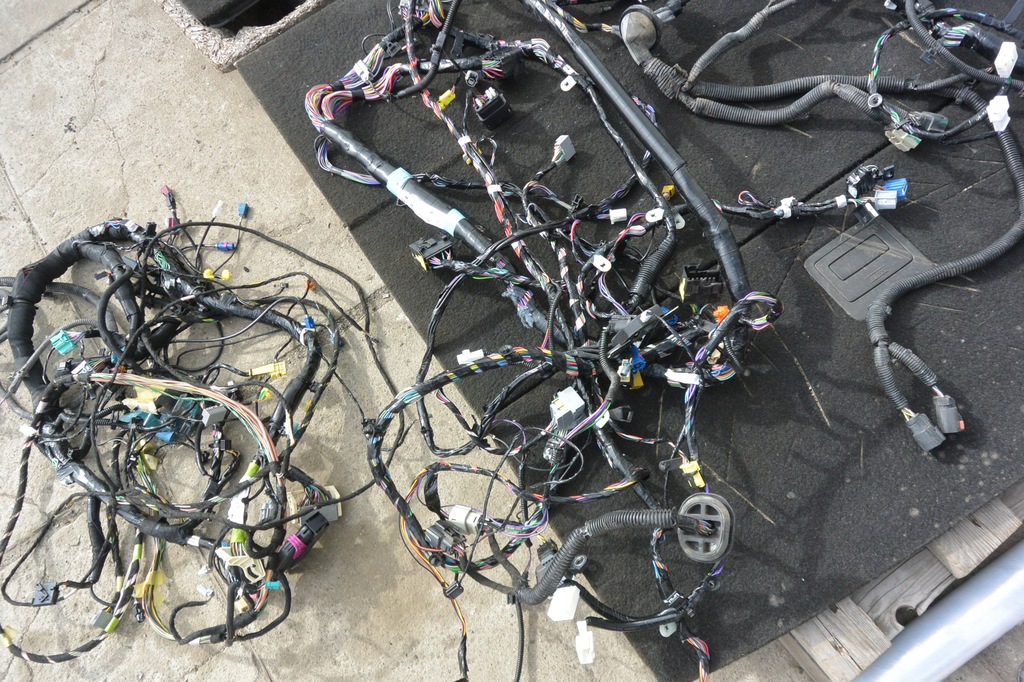 фото №9, Електропроводка відсік салону cała tesla model s eu