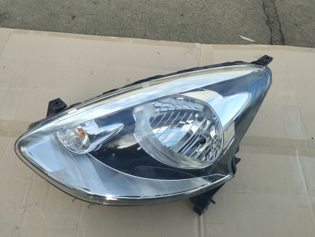 фото №1, Лампа левая передняя перед nissan micra k13 lift oryg