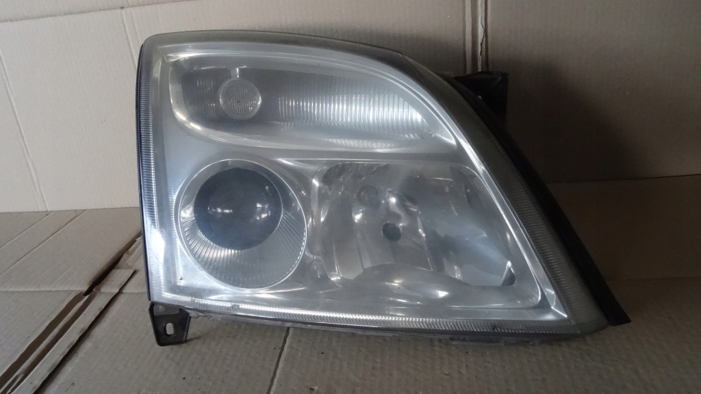 Купити Vectra c фара правий перед 15588800