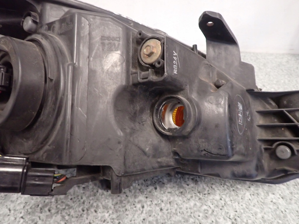 фото №10, Mitsubishi lancer vii 04- лампа передняя левая фара