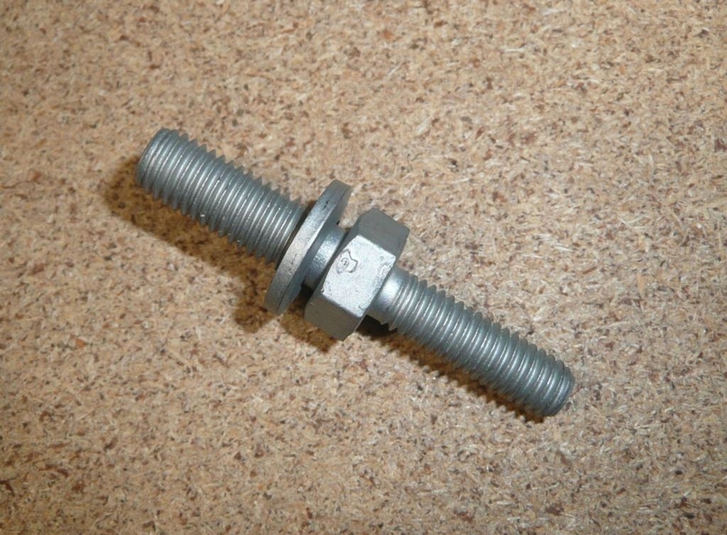 фото №1, Болт защита ремень распределительного вала citroen berlingo ii