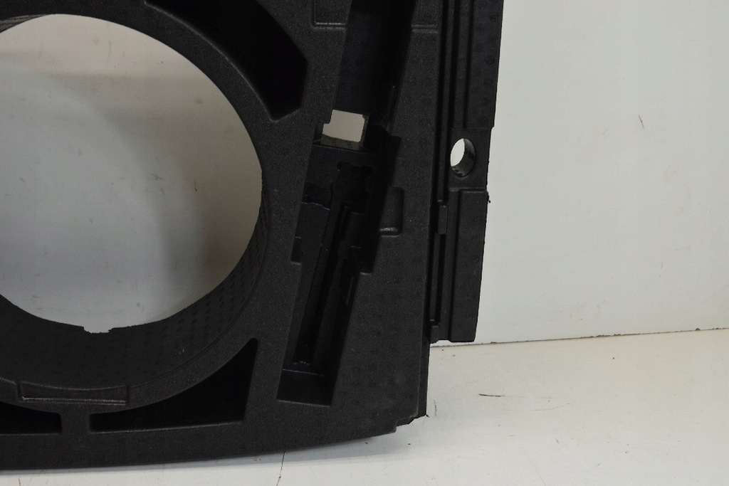 фото №11, Пена багажника audi q5 fy 80a012109p 2017