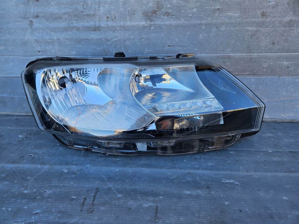 фото №1, Skoda rapid lift 17- лампа правая передняя led