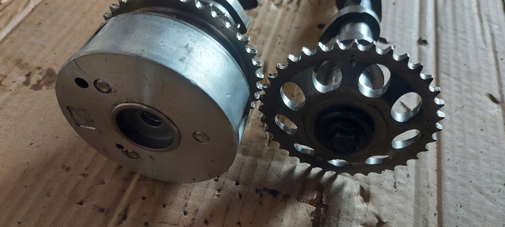 фото №8, Toyota aygo 1.0 вал распредвал