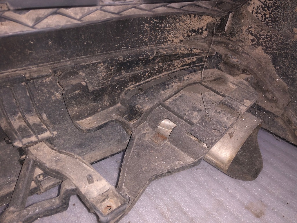 фото №7, Mercedes w212 бампер задняя kombi