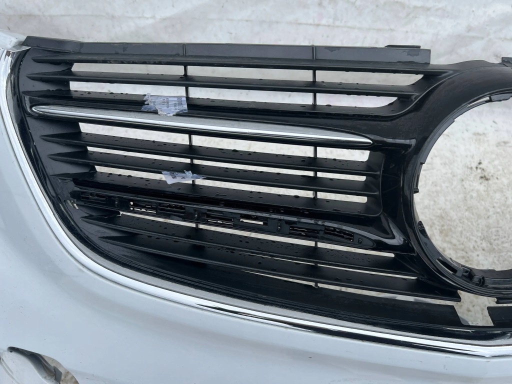 Бампер mercedes v-klasa w447 amg 2014 передок Цена