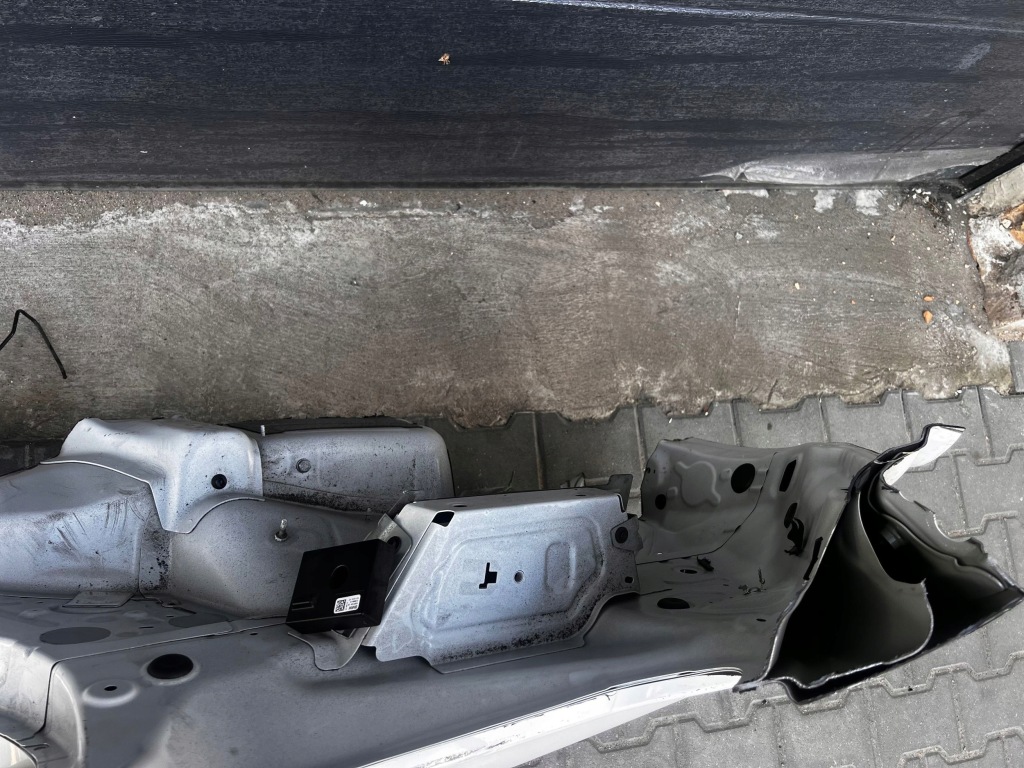 фото №6, Bmw x1 f48 чверть обшивка крила лівий задня a300 alpinweiss