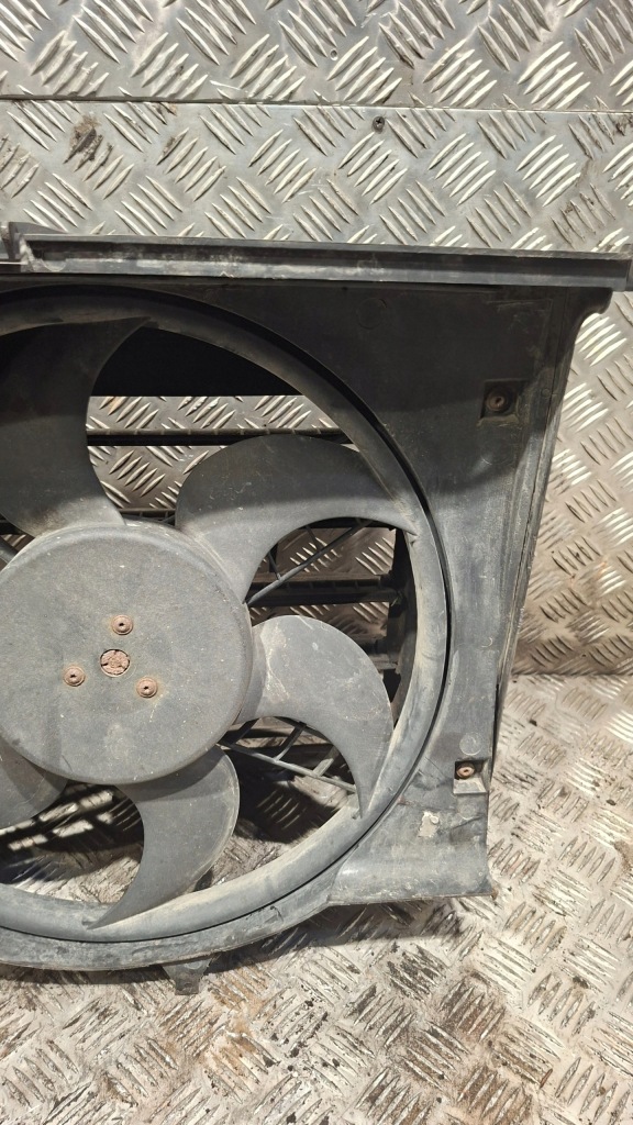 Вентилятор радиатора bmw e46 2.0d с Разборки