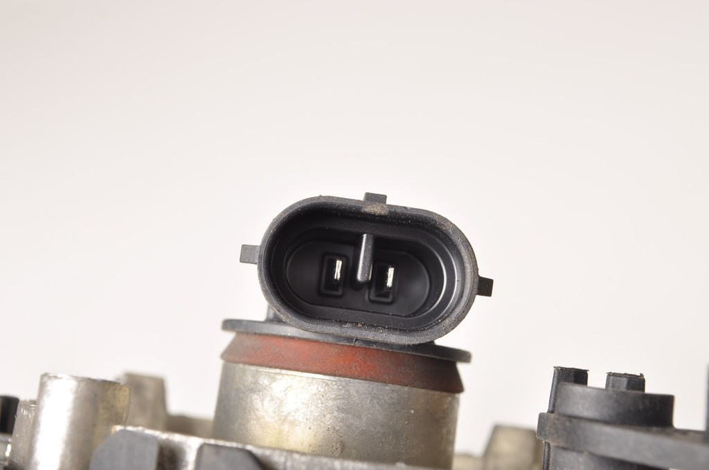 фото №6, Volvo c30 противотуманная фара левый 31213175