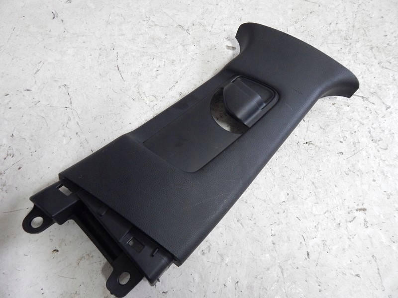 фото №1, Пластик стійка правий верхній середній toyota corolla e21 хетчбек 19-