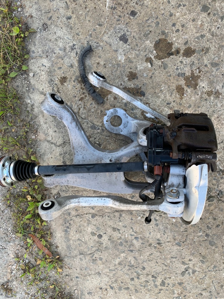 фото №1, Поворотный кулак рычаг приводной вал правая задняя audi q5 a5 a4 b8