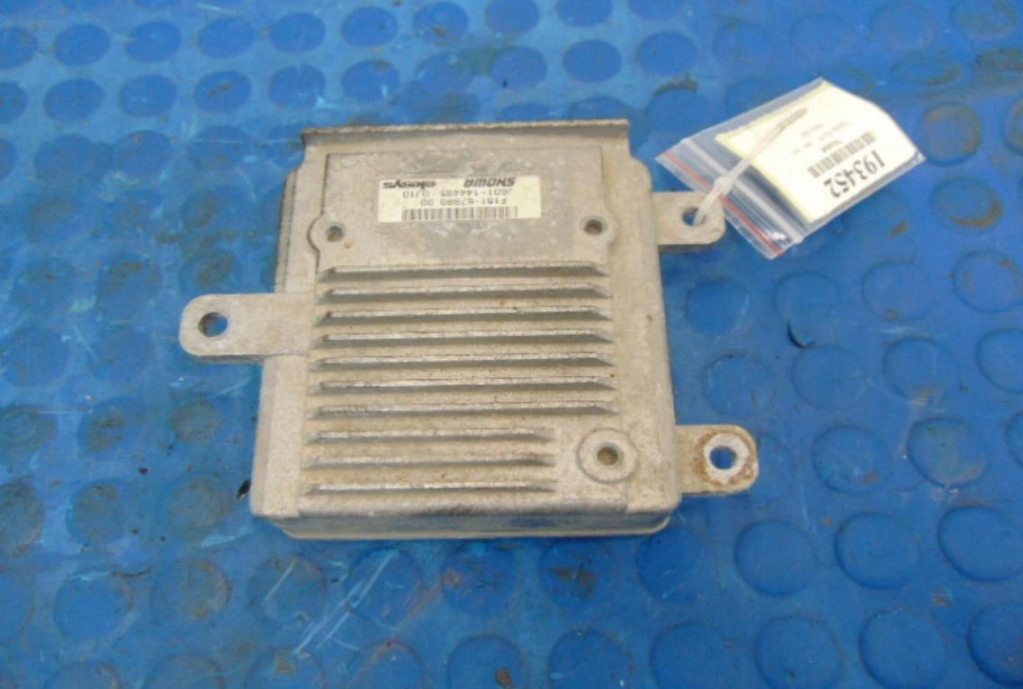 фото №1, Mazda rx-8 модуль підсилювача f151-67880