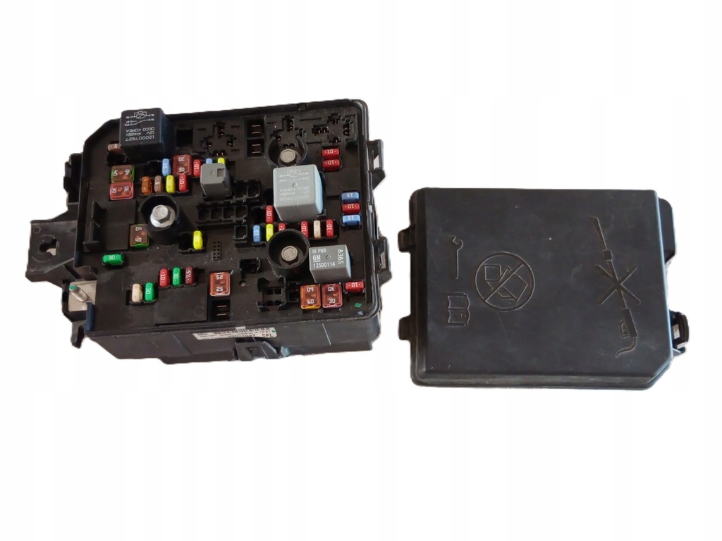 фото №1, Opel corsa e 1.4 коробка запобіжників 95941608