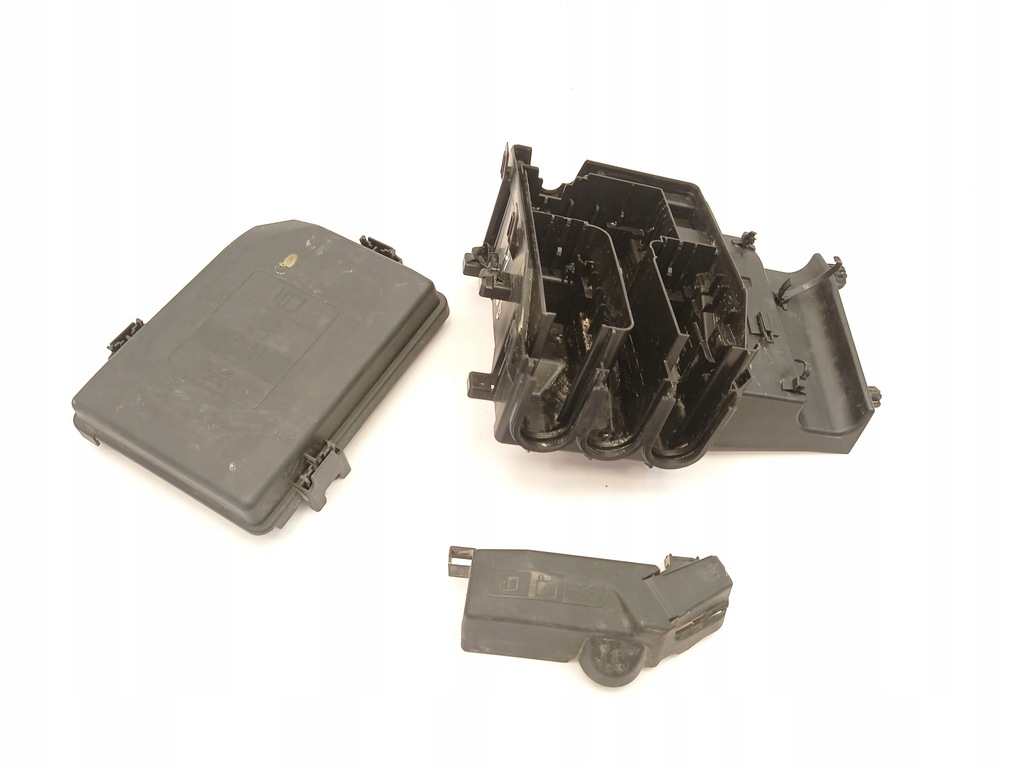 фото №1, Opel astra k корпус запобіжників 13379209