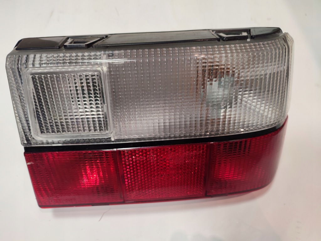 фото №1, Лампа задня права fiat croma 85-96