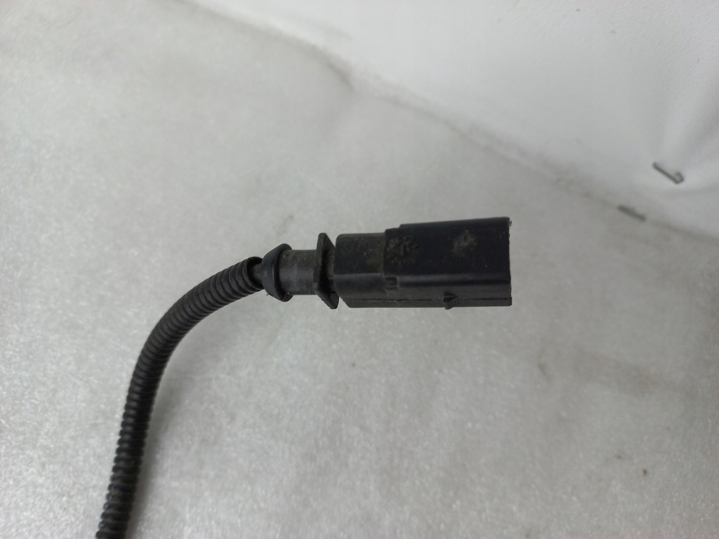 фото №5, Volkswagen caddy трос замка кришки двигуна